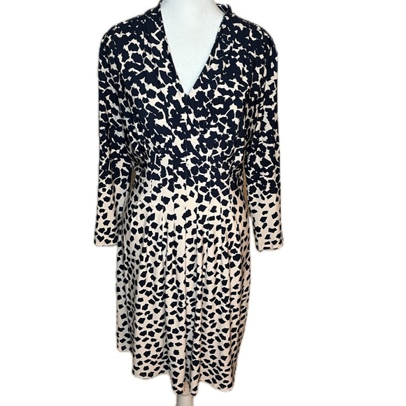 Catherine Via Modena Black & White Abstract Print Faux Wrap Dress - Size Small - Picture 1 of 9